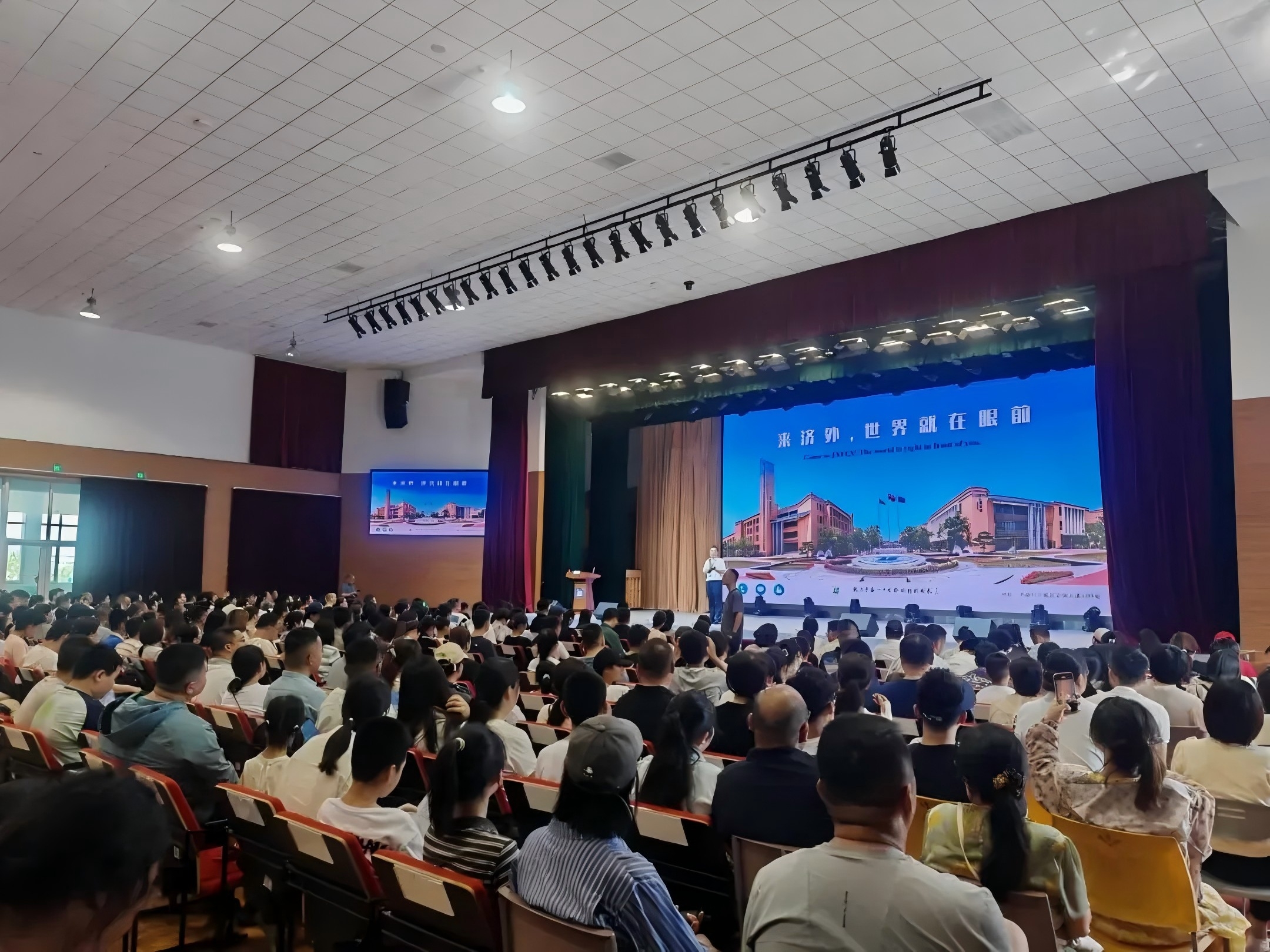 濟(jì)南連心物業(yè)全力保障濟(jì)南外國語學(xué)校校園開放日